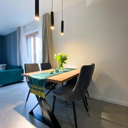 Hill - Kubinska Hola